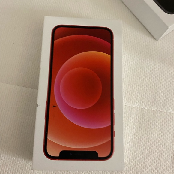 iPhone 12 mini 12 pro. 800$